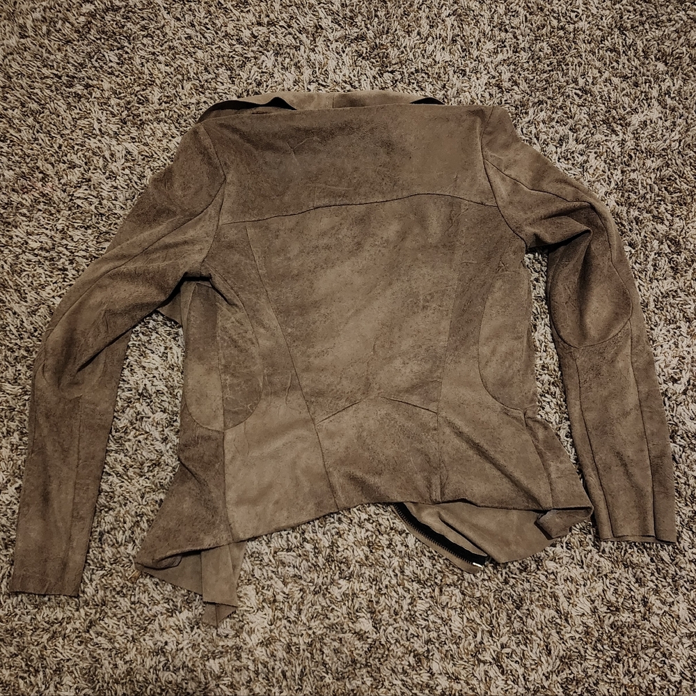 Zara Faux LeatherJacket - Picture 2 of 7